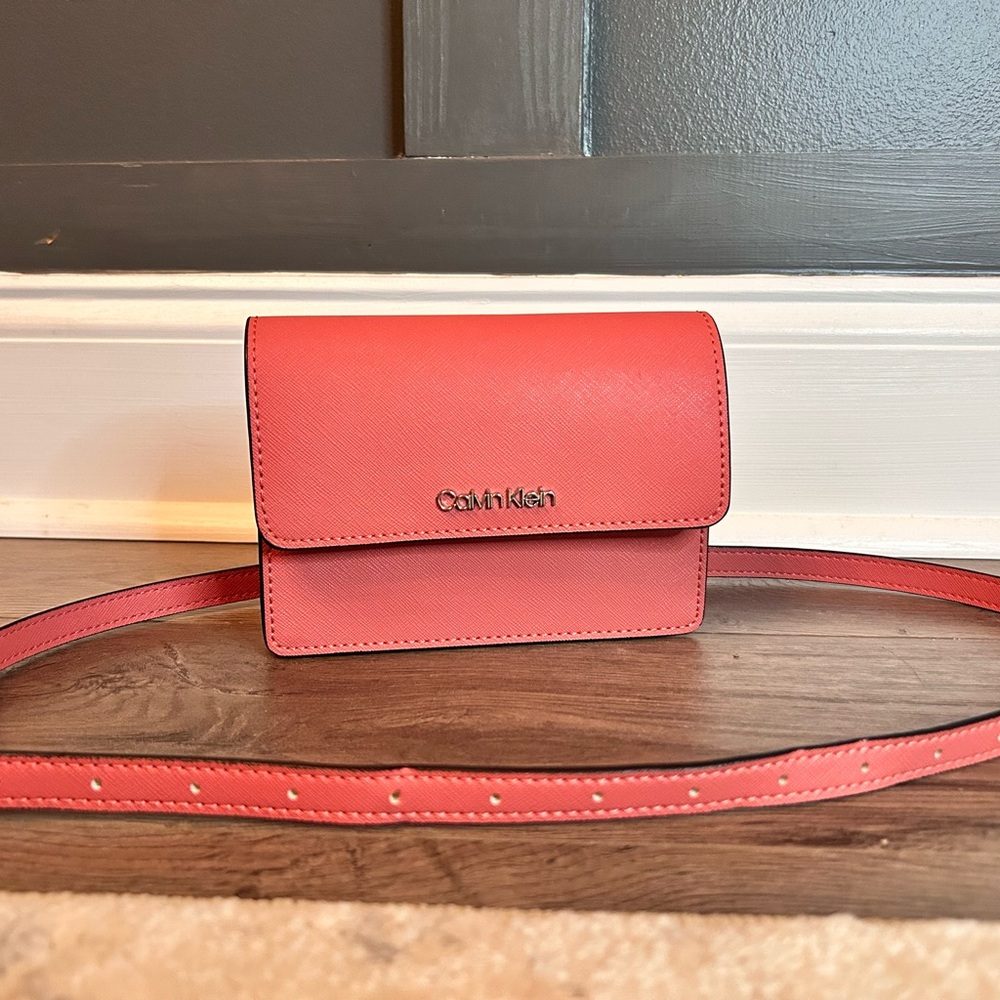Calvin Klein Adjustable Waist Bag